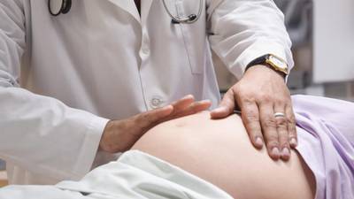 Small maternity units should share staff, facilities, say reports