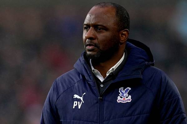 Palace fail to get Spurs match called off as Patrick Vieira isolates