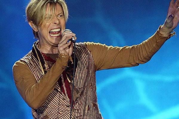 Warner Music acquires David Bowie’s songbook for about €221m
