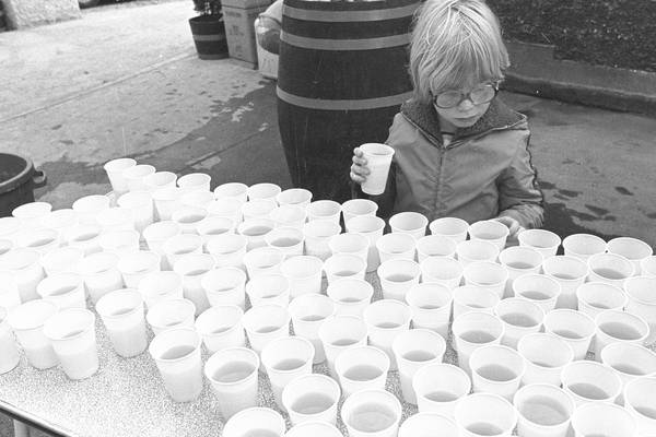 The Times We Lived In: water stop at 1983 Dublin City Marathon