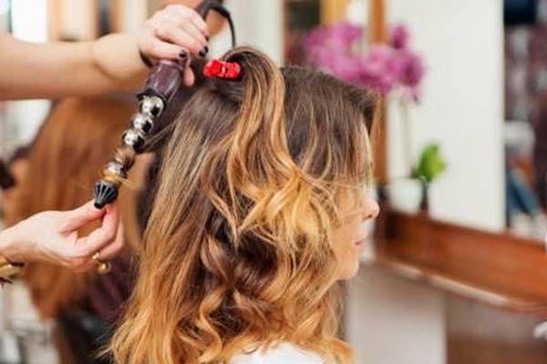 Hairdressers want VAT rate in industry clipped to 5%