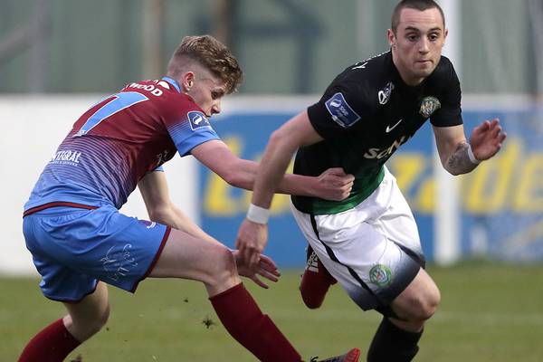 Dylan Connolly set to complete move from Bray to Dundalk