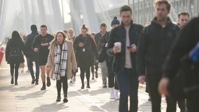 UK unemployment falls below pre-pandemic level