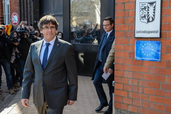 Carles Puigdemont leaves German jail after posting bail