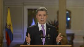 Colombia suspends attacks on Farc guerilla camps