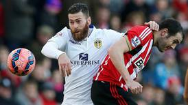 Sunderland avoid slip up against Leeds