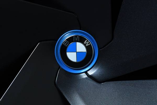 Covid sales slowdown hits BMW for record loss