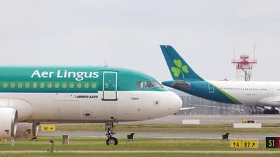 Bookings with Aer Lingus have flatlined since pilot vote, say travel agents 