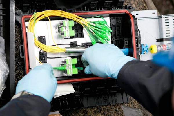 Ireland lags UK by five years in broadband provision, report claims