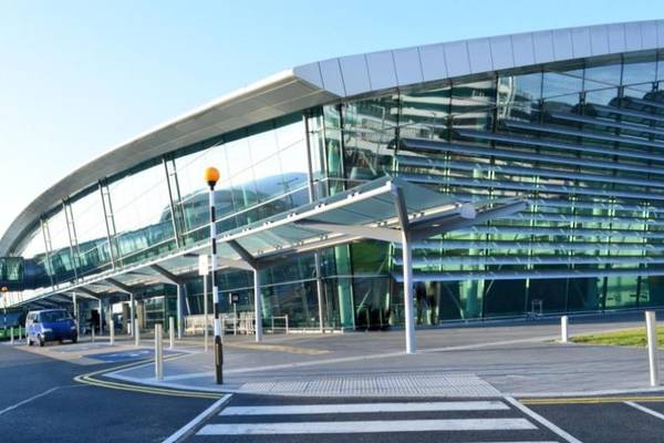 Dublin Airport stops work on expansion over plan to cut passenger charges