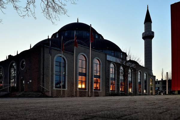 German book warns of sermons inside mosques
