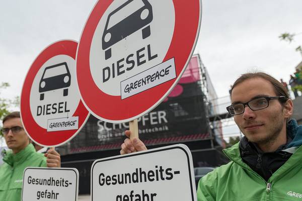 Researchers say diesel worse for CO2 than petrol