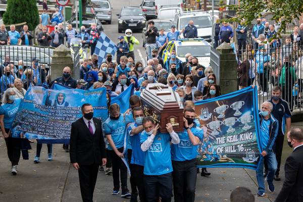 Thousands of mourners bid farewell to Dublin GAA ‘superfan’