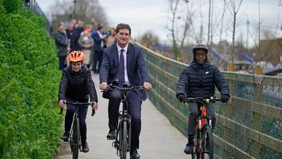 Total of 200 ‘mobility hubs’ to be rolled out to help curb transport emissions, says Ryan