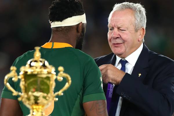 Bill Beaumont seeks re-election as World Rugby chairman
