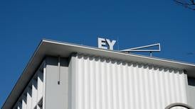 EY finance chief left after failure of spin-off plan