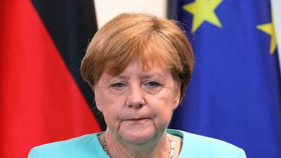 Merkel hoping to ease demands for immediate EU exit of UK