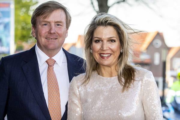 Dutch royals apologise for social distancing breach on Greek holiday