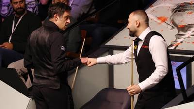 Ronnie O’Sullivan cashes in as wild Hossein Vafaei break-off shocks Crucible