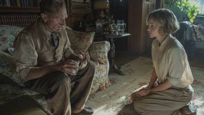 The Dig: Carey Mulligan and Ralph Fiennes shine, but then things get a bit muddy