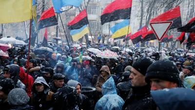 Ukrainian protesters demand reforms and freedom for Saakashvili