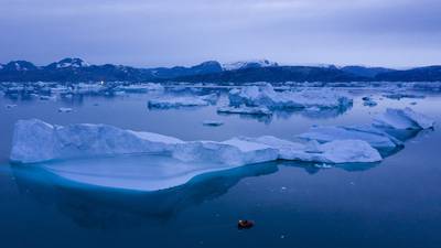 Greenland ice shelf causing North Atlantic waters to cool significantly 