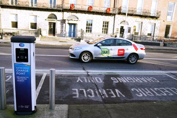 Relying on switch to EVs will see Ireland miss its transport carbon targets 