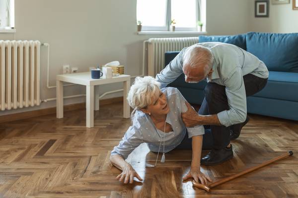 Falls and the elderly: How to avoid accidents at home