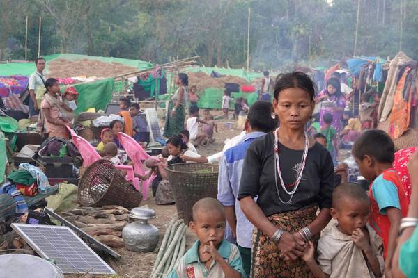 Rakhine Buddhist rebels kill 13 police in Myanmar