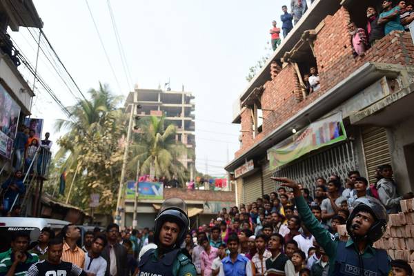 Bangladesh arrests five suspected Islamists plotting New Year attack