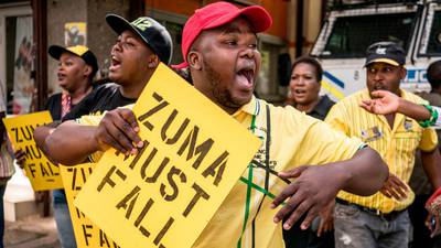 Zuma clings to power as ANC calls meeting of leadership body