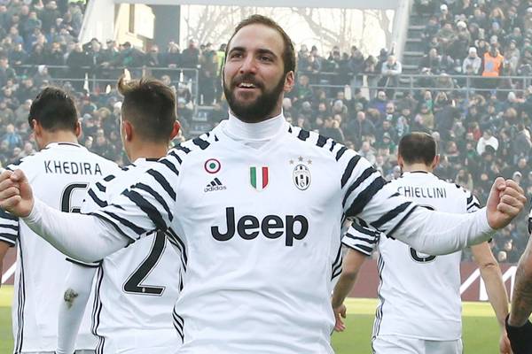 Mary Hannigan’s All in the Game: Higuain set for giant raspberry