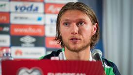 Jeff Hendrick gets used to the ‘fine’ life at Burnley