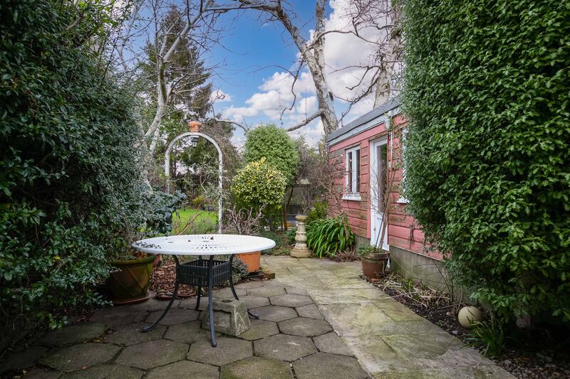 Garden with shed