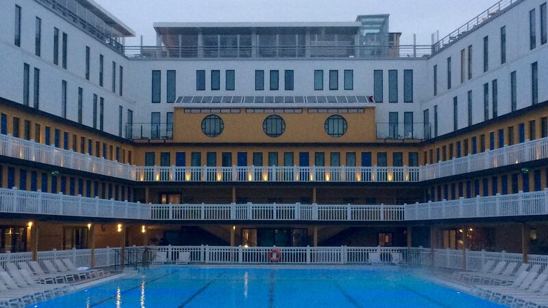 The outdoor swimming pool at the Hotel Molitor is heated to 28 degrees year round