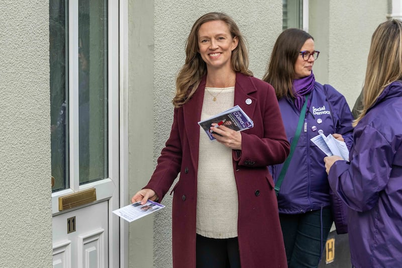 Bandon, West Cork, Ireland. 16th Nov, 2024. Social Democrats leader Holly Cairns was out canvassing in Bandon with her team. Picture: Andy Gibson