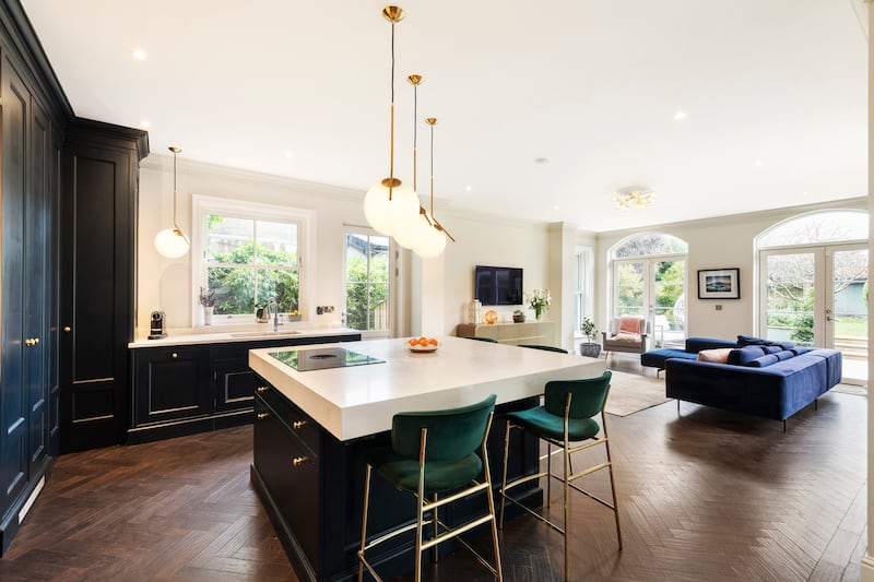 Open-plan kitchen/living/diningroom