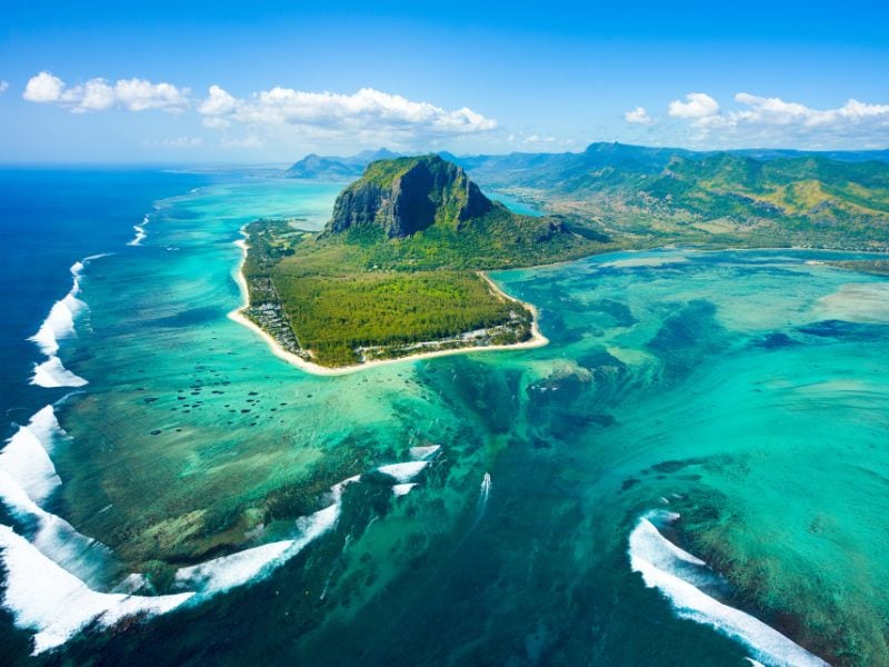 Mauritius’ proximity to the east African coastline makes it a fantastic spot to wind down after a safari adventure on a dual destination holiday