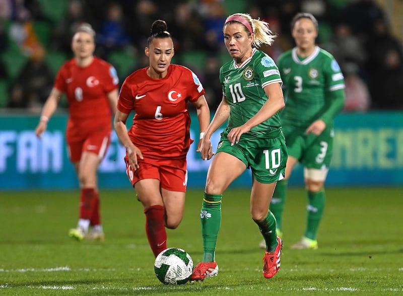 Denise O'Sullivan battles for possession with Meryem Cennet Cal. Photograph: Charles McQuillan/Getty