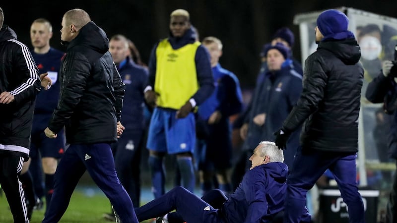 Cork manager John Caulfield bhits the deck. Photo: Laszlo Geczo/Inpho