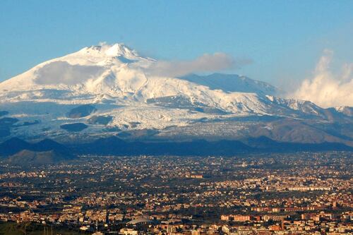 Volcano watch aims to improve eruption forecasting in order to save lives