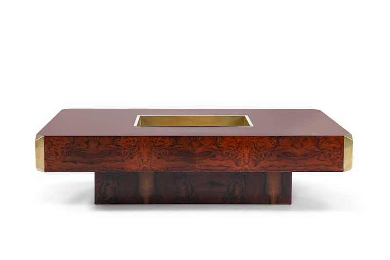 Burl wood coffee table by Italian photographer and designer Willy Rizzo