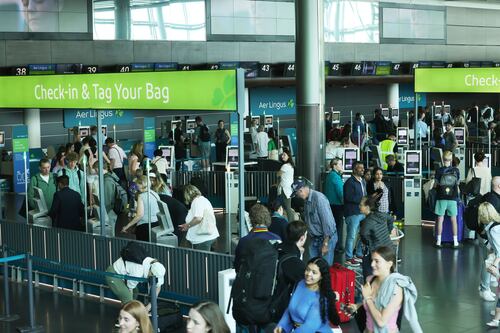 Aer Lingus to meet pilots today, reviving hopes of breakthrough