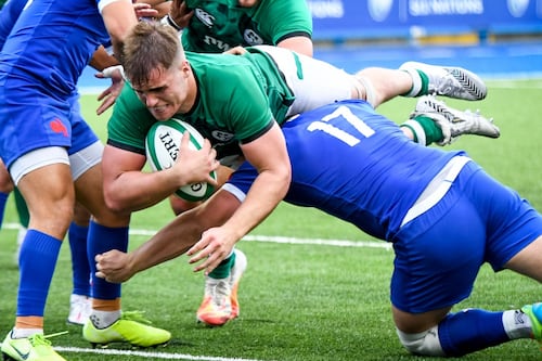 Ireland fight to the end but France’s physical edge proves key to win