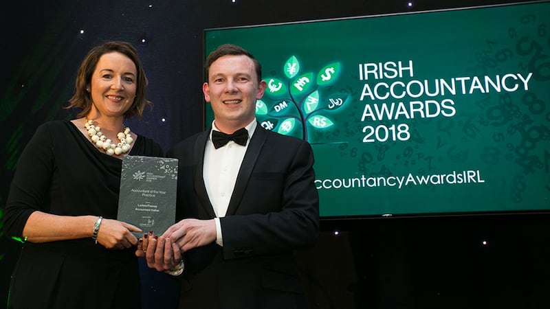 Tom O’Reilly, Head of Partnerships, Linked Finance presents the Accountant of the Year - Practice award to Larissa Feeney, Accountant Online