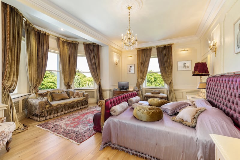 The main bedroom has a fine bay window and is dual aspect