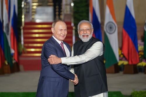 Russia and India strike trade and arms deals during Putin visit