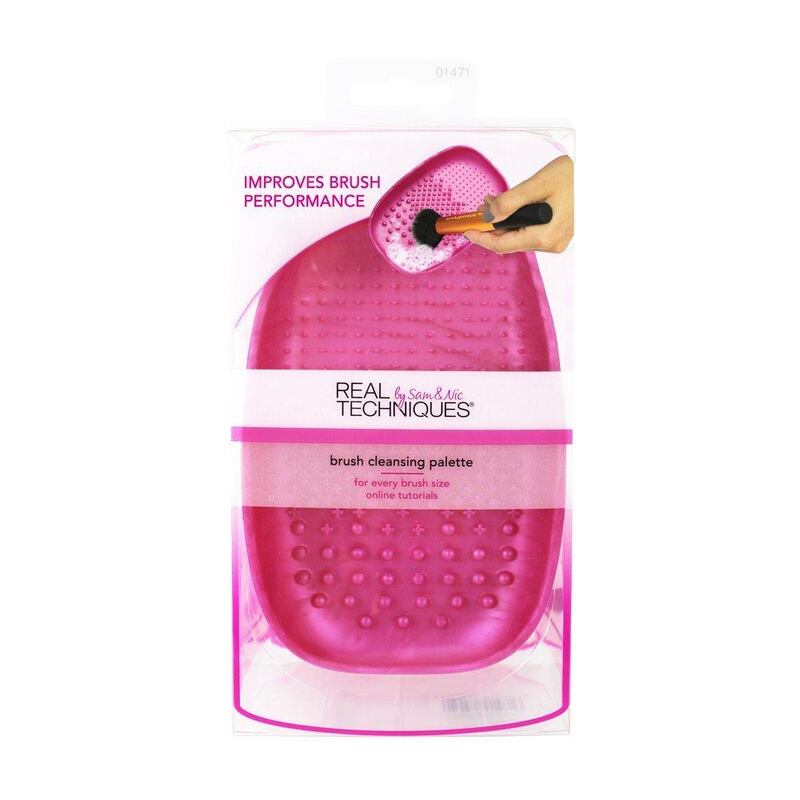 Real Techniques Brush Cleansing Palette (€18.99).