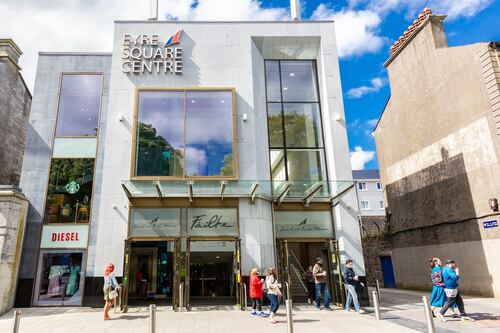 Eyre Square Shopping Centre at €12.75m offers buyer 7.34% yield