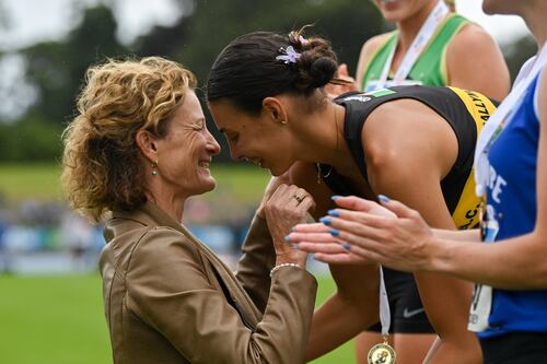 Sophie O’Sullivan takes gold in 1,500m at national championships